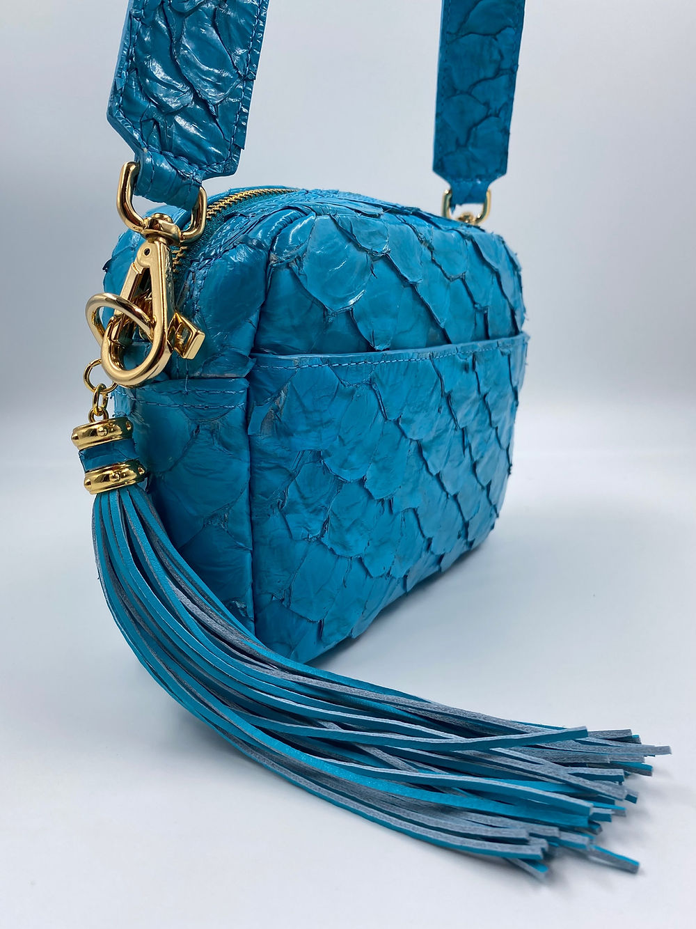 Bolsa Alice M | Couro de Pirarucu | Azul