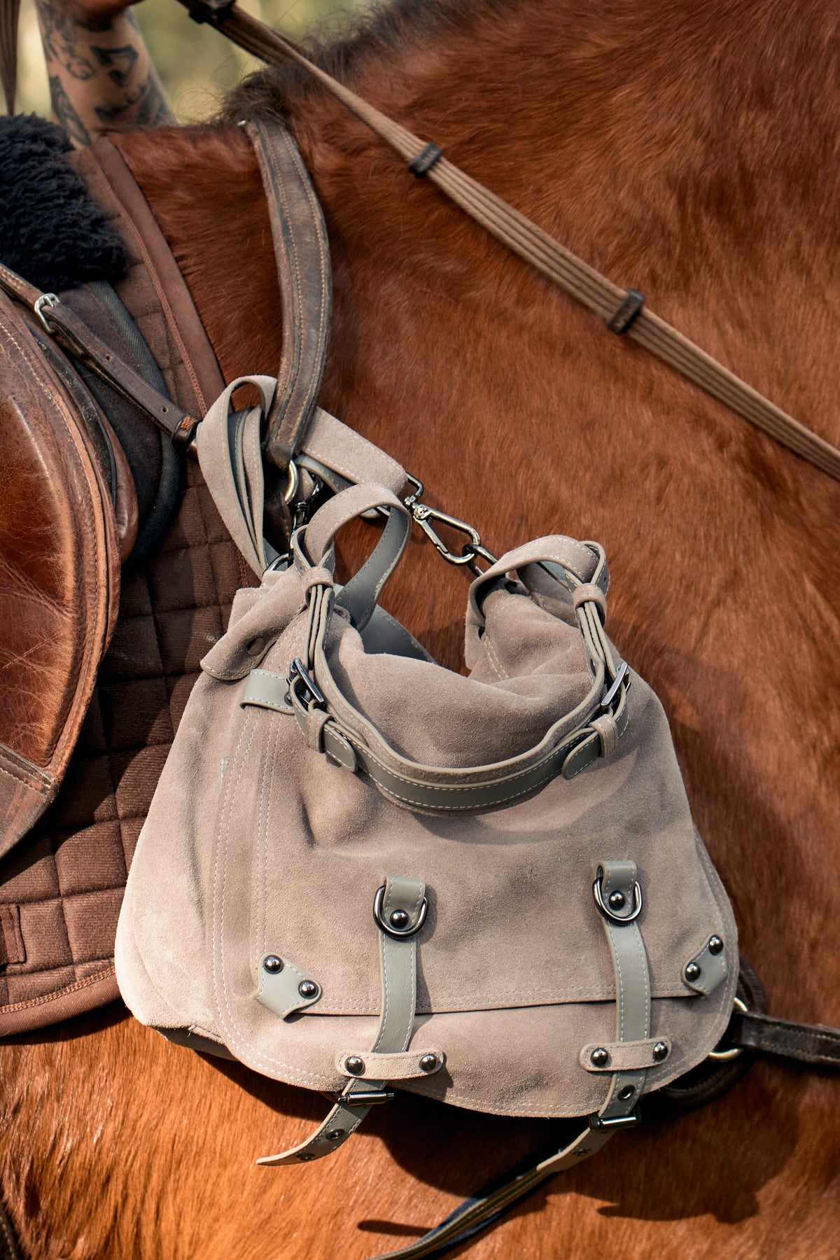 Bolsa Liége | Camurça | Cinza