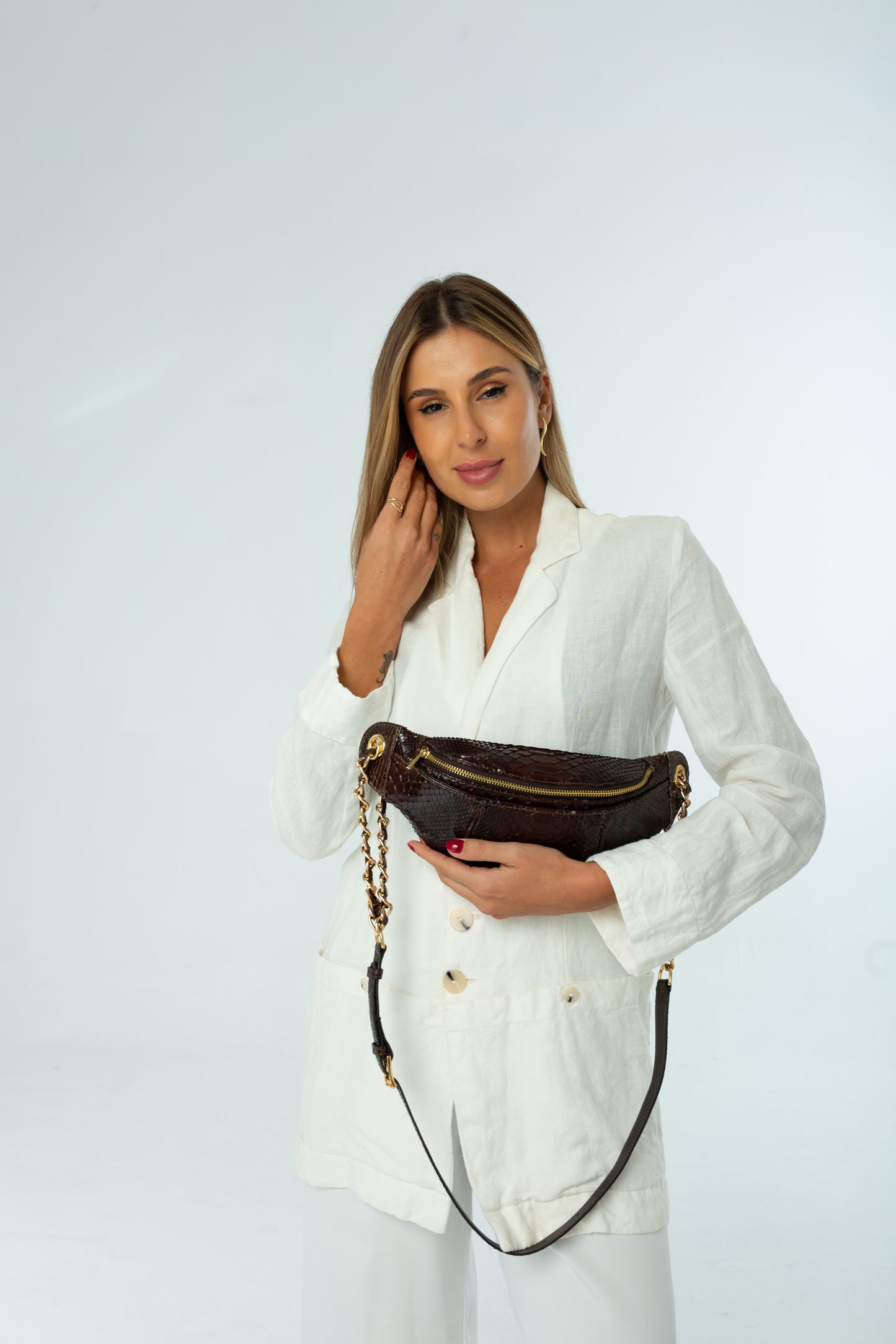 Pochete Lu | Couro de Python | Marrom | Ferragem Dourada