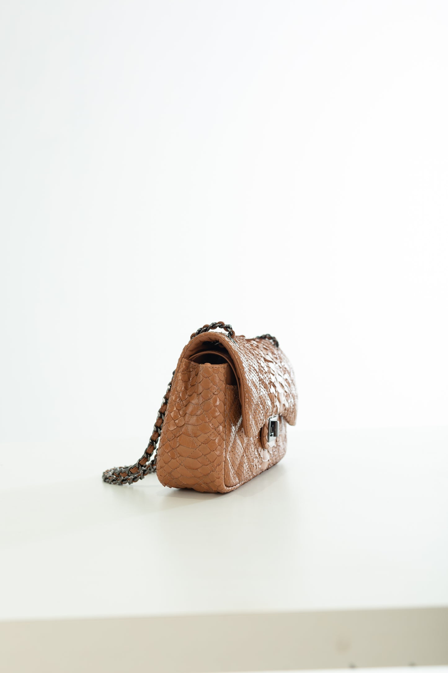 Bolsa Gabi M | Couro de Python | Caramelo