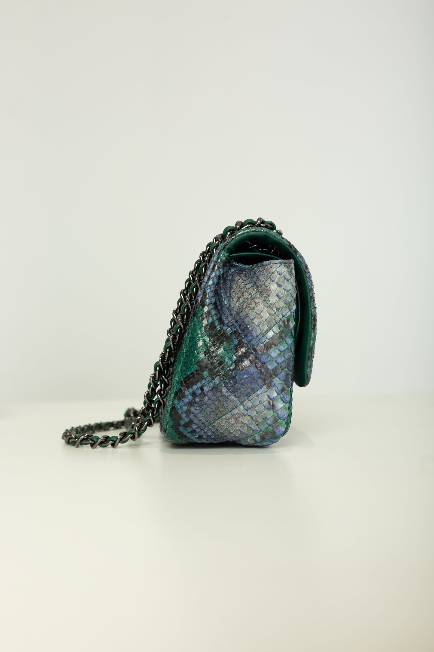 Bolsa Gabi M | Couro de Python Artesanal | Verde