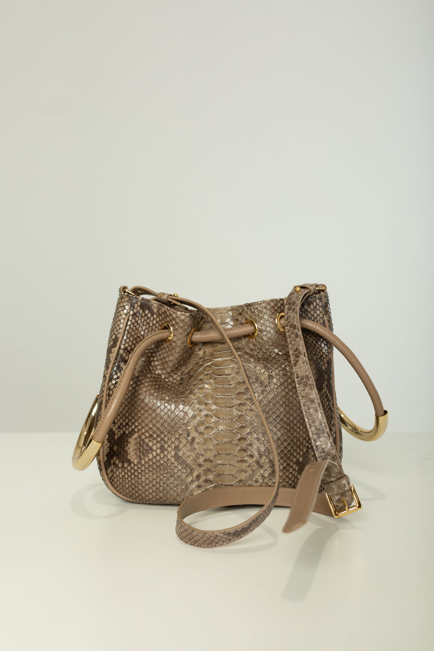 Bolsa Sandra | Couro de Python Artesanal | Bege
