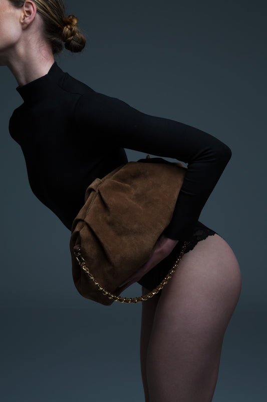 Bolsa Tanara | Couro Camurça | Caramelo