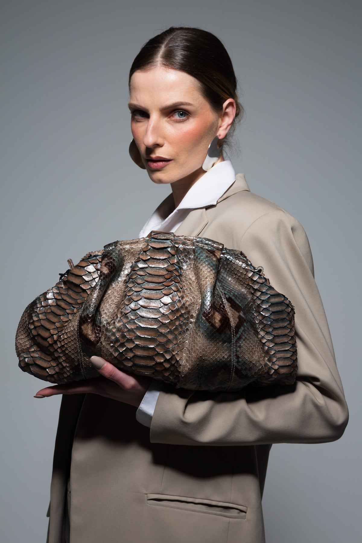 Bolsa Tanara | Couro de Python | Verde e Marrom