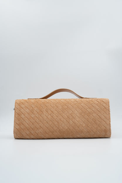 Bolsa Indiara | Couro Camurça Tressê | caramelo claro com Ferragem Grafite