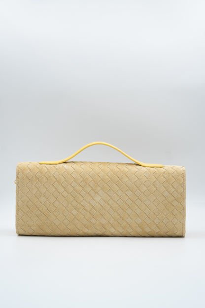 Bolsa Indiara | Couro Camurça Tressê | Amarela com Ferragem Dourada