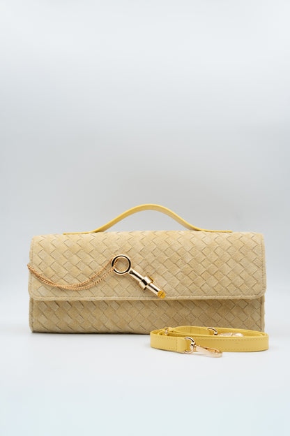 Bolsa Indiara | Couro Camurça Tressê | Amarela com Ferragem Dourada