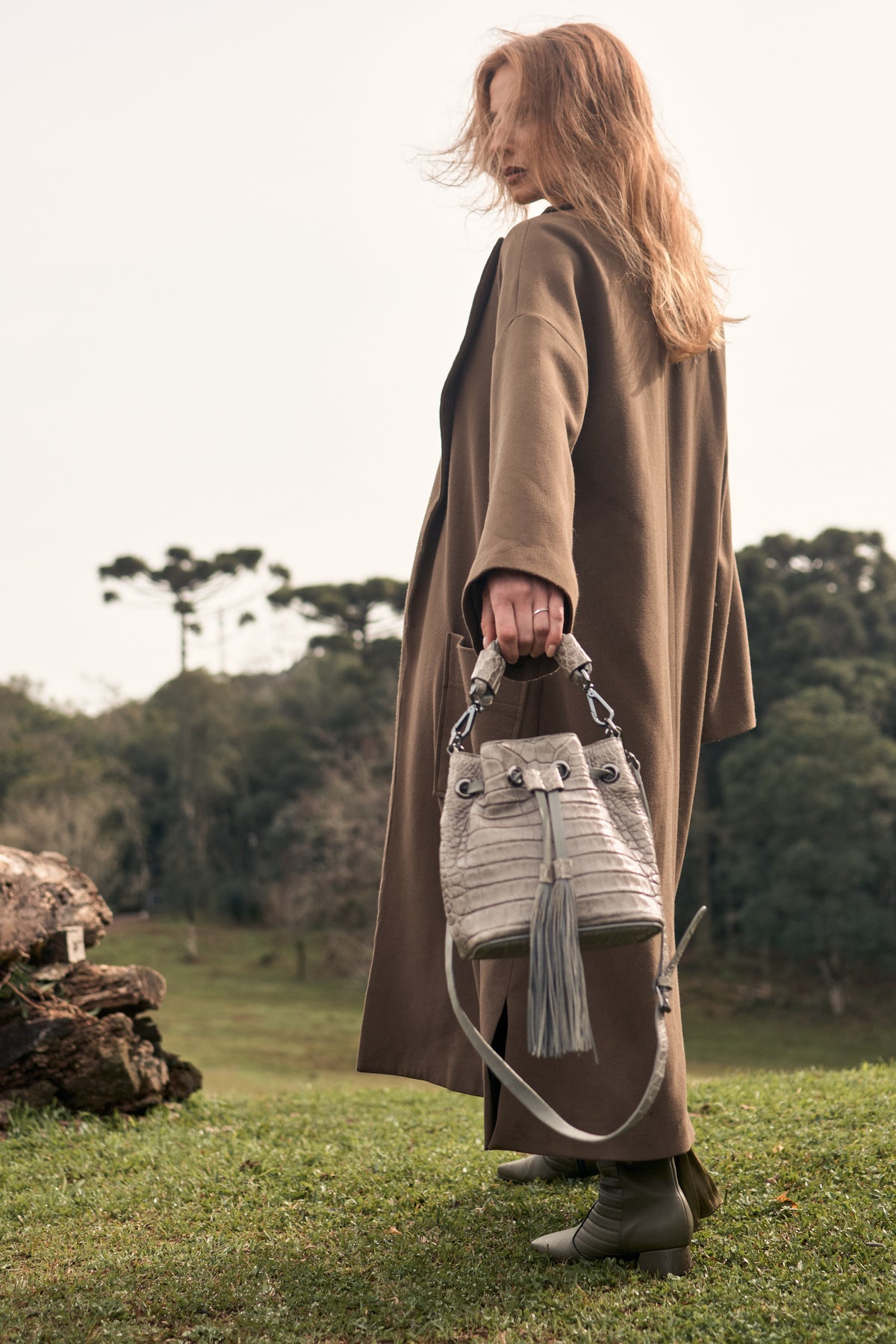 Bolsa Clarissa | Couro de Jacaré | Cinza