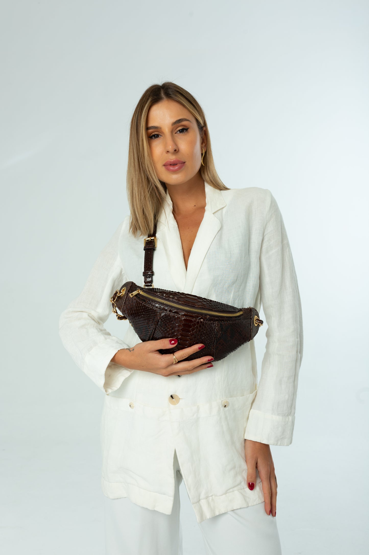 Pochete Lu | Couro de Python | Marrom | Ferragem Dourada