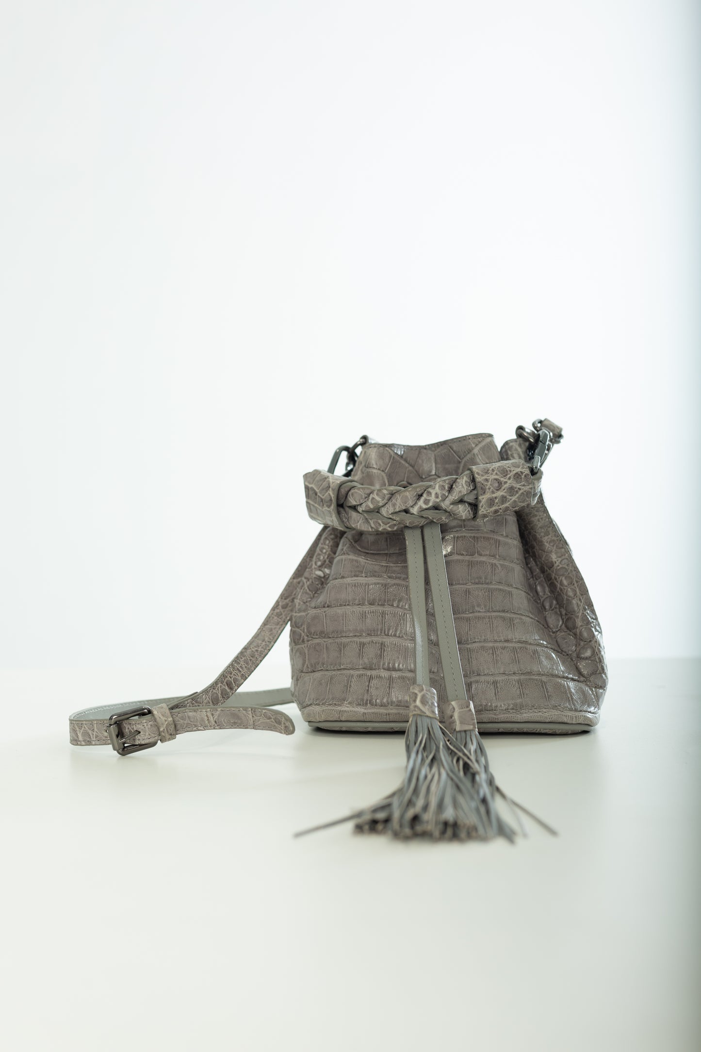 Bolsa Clarissa | Couro de Jacaré | Cinza