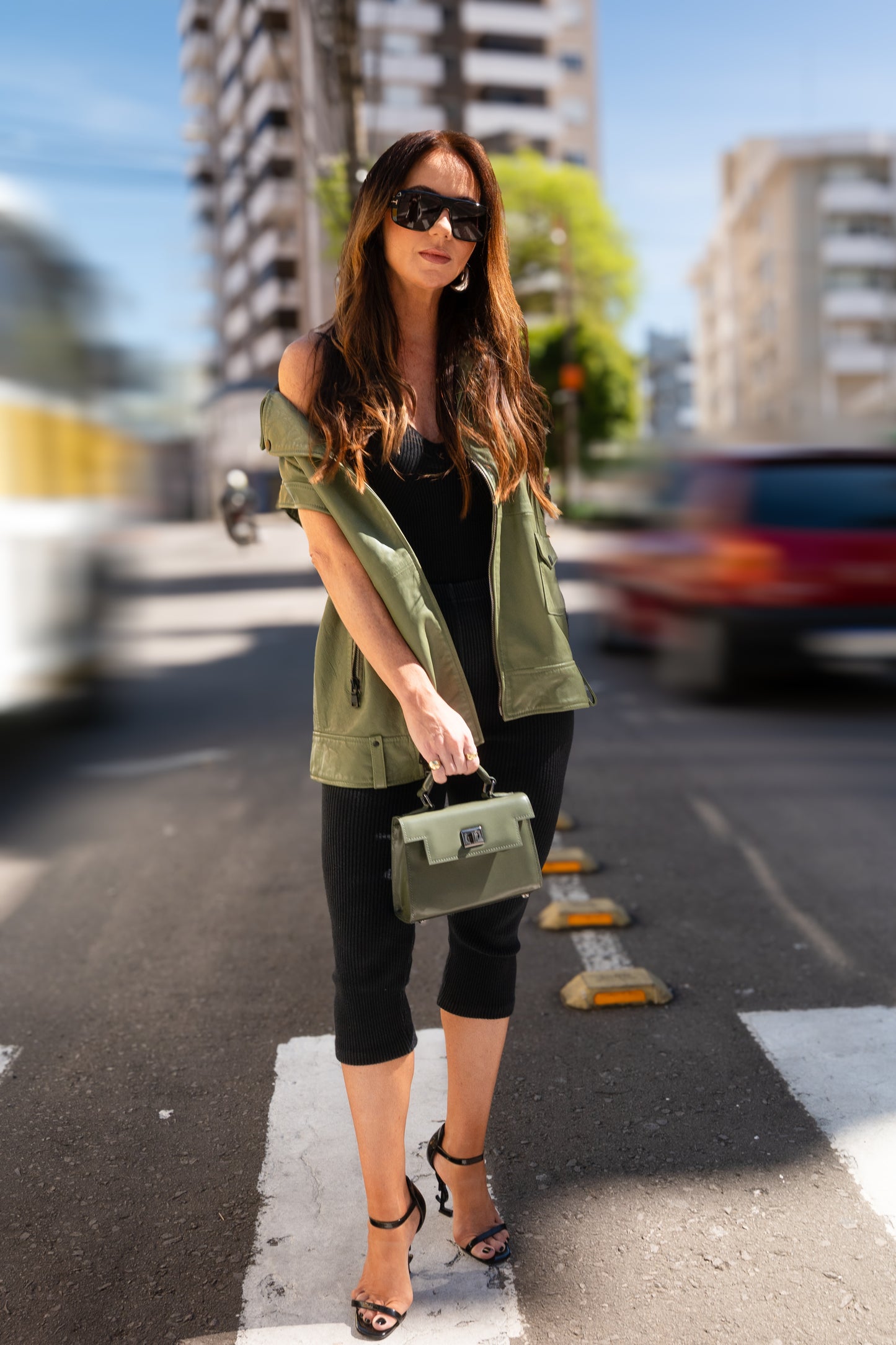 Bolsa Cris | Couro Box | Off White com Ferragem Dourada